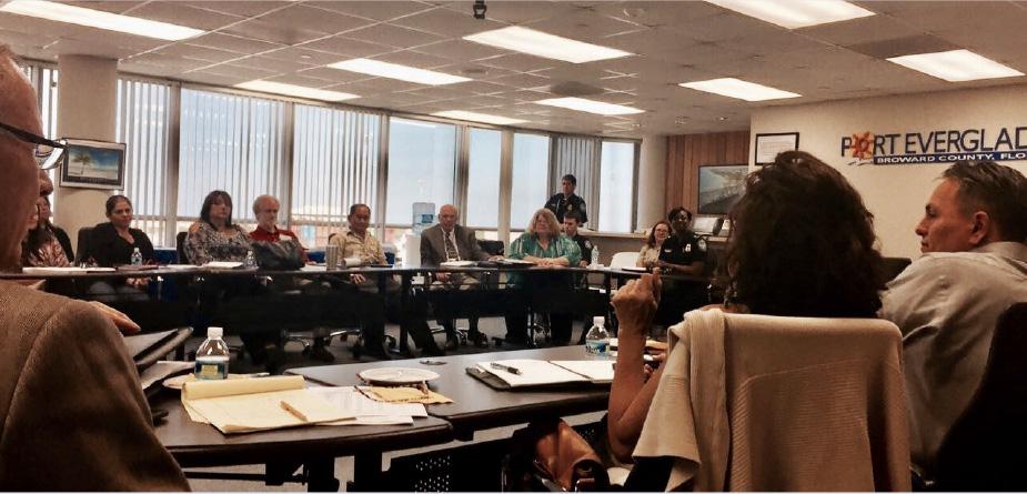 Plenarias de la segunda reunión trimestral con la comunidad empresarial en las instalaciones de Port Everglades.